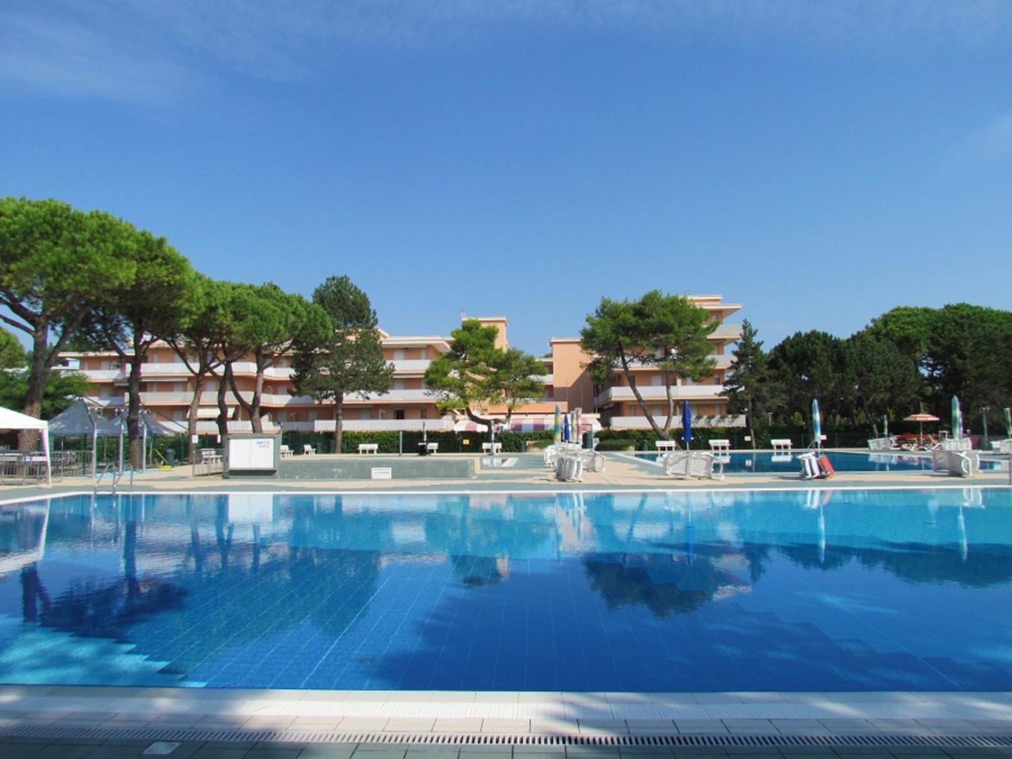 Apartment Enjoy A Lovely Flat With Pool - Beahost Bibione