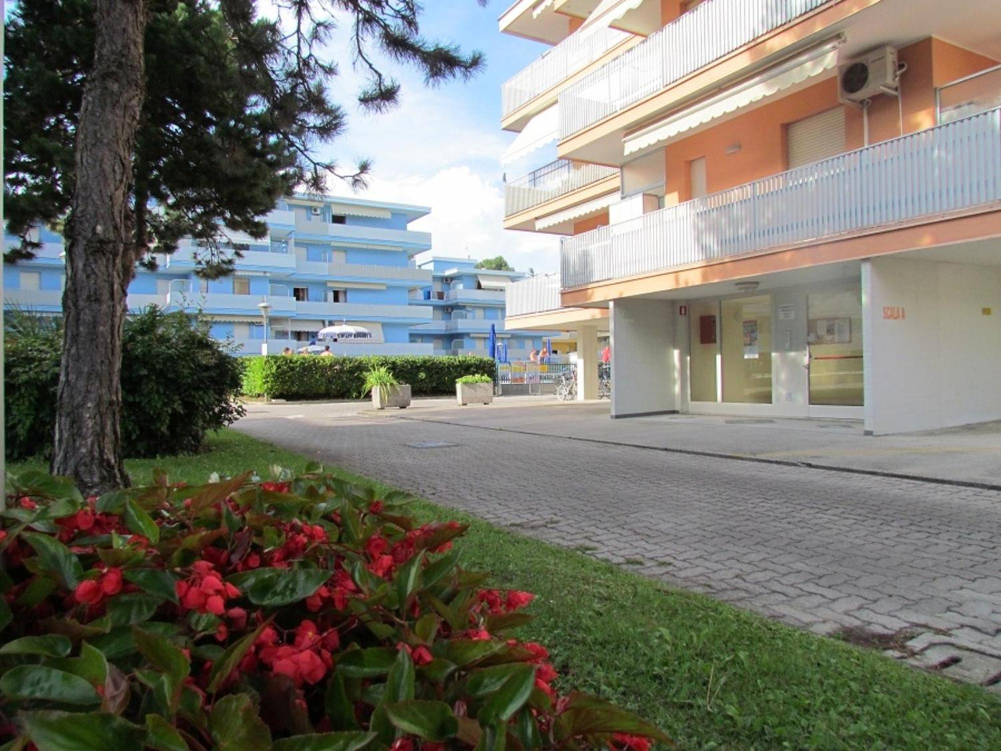 Enjoy A Lovely Flat With Pool - Beahost Appartamento Bibione